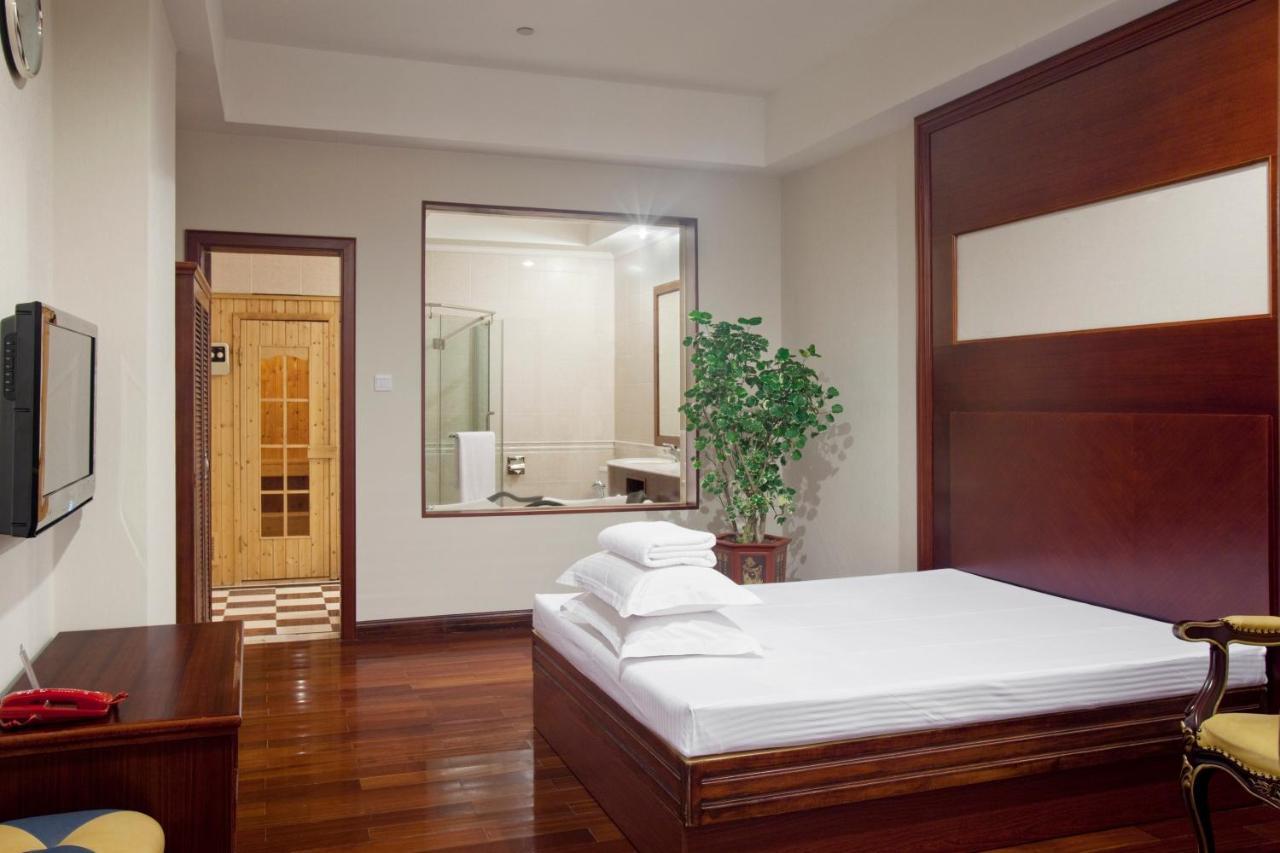 Crowne Plaza Zhanjiang Kang Yi, An Ihg Hotel Exterior photo
